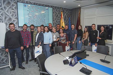 Профком АПЗ провел квиз, приуроченный к 90-летию Профавиа