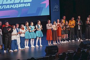 МС организовал КВН "Лучшие Кубка Пландина"