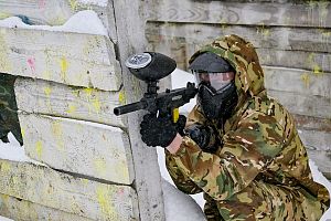 Молодежный совет провел первый зимний турнир по пейнтболу среди заводчан