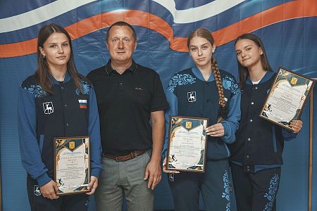 В День физкультурника спортсмены заводского СК «Знамя» получили городские награды