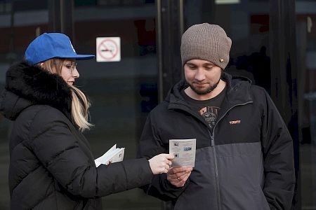 Активисты МС и сотрудники Госавтоинспекции провели совместную акцию "Ремень безопасности"
