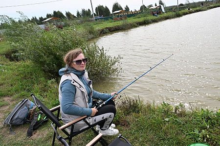 Турнир по рыбной ловле, организованный заводским профсоюзом, для приборостроителей