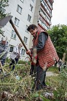 Совместный субботник Совета ветеранов и Молодежного совета 