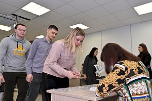 Инженеры-технологи АПЗ боролись за звание лучшего в заводском конкурсе "Инженер года" им. А.П. Червякова